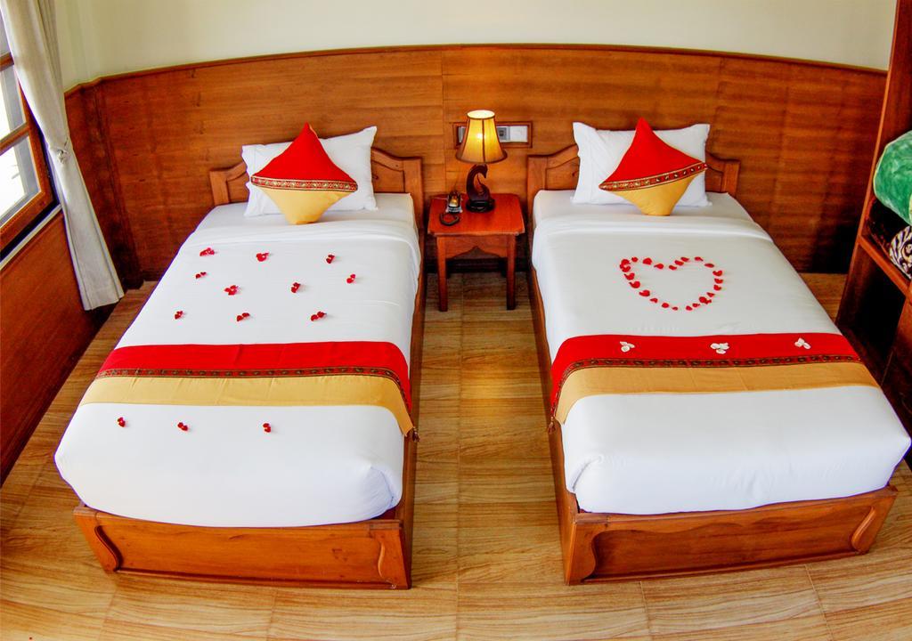 Hotel Brilliant Nyaung Shwe Esterno foto