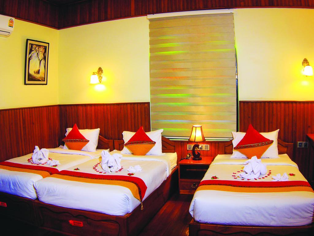 Hotel Brilliant Nyaung Shwe Esterno foto